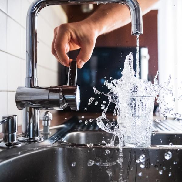 RAK Pull-Down Kitchen Mixer Faucet